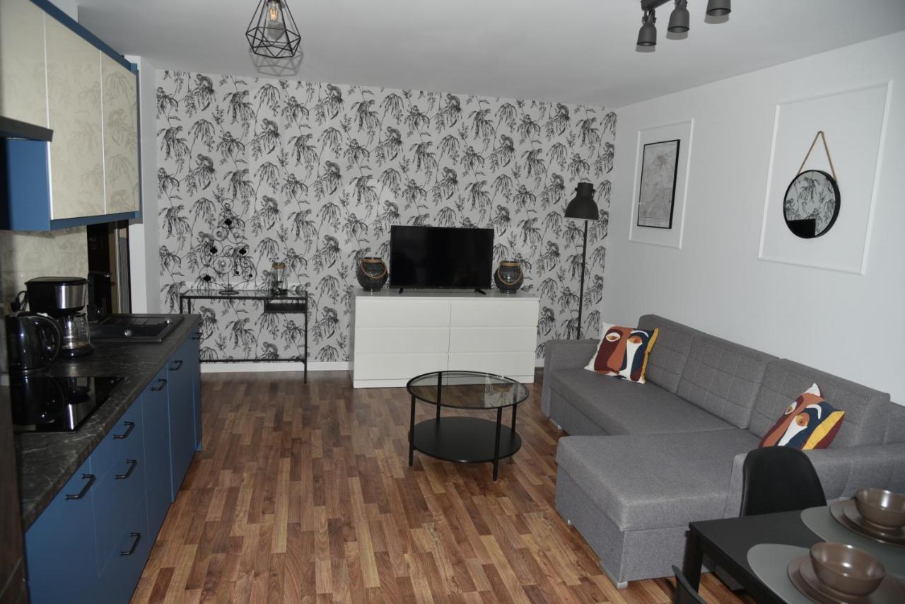 Apartament Jantar Z Ogrodem Kolobrzeg Ngoại thất bức ảnh