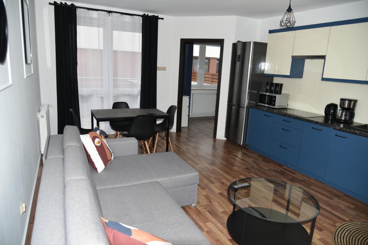 Apartament Jantar Z Ogrodem Kolobrzeg Ngoại thất bức ảnh